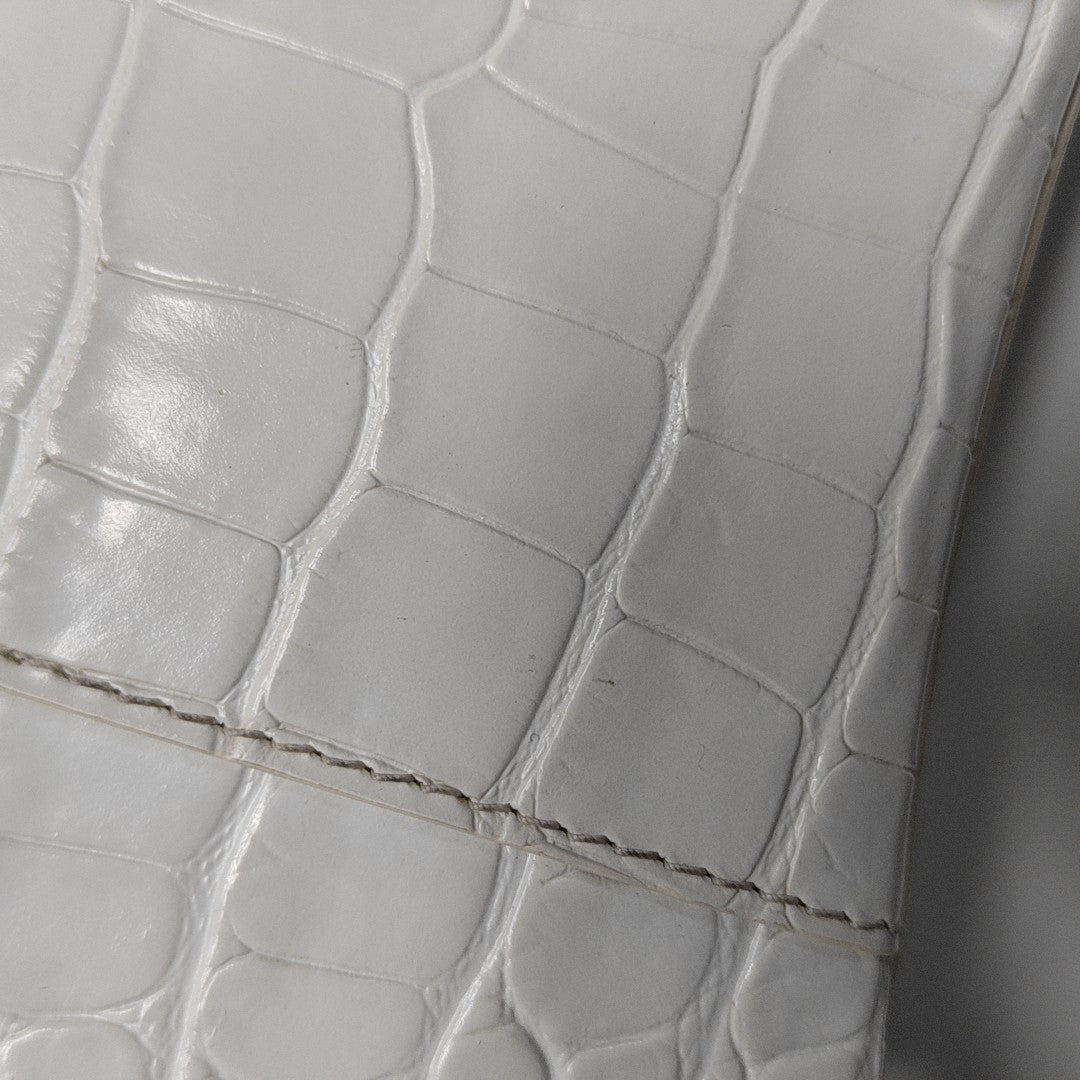 Hourglass Wallet On Chain Mini Calfskin White