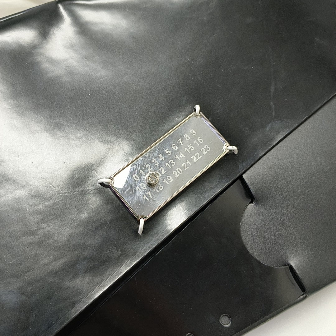 Patent Leather Shoulder Bag Black