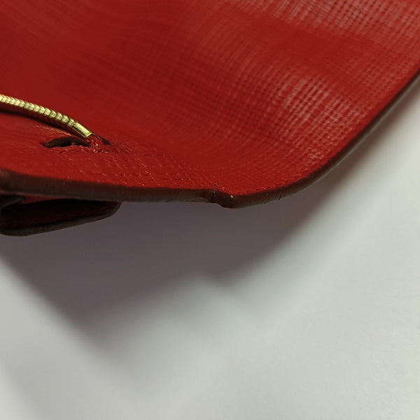 T Pouch Calfskin Red