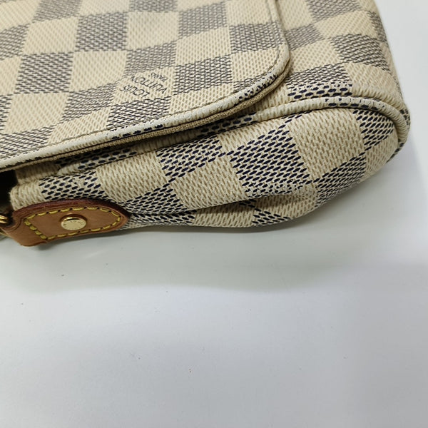 FAVORITE PM Damier Azur Coated Canvas White