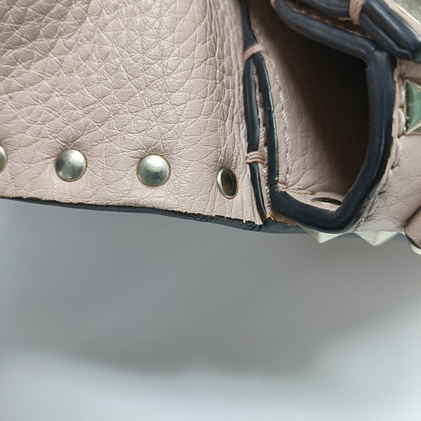 Rockstud Leather Pink