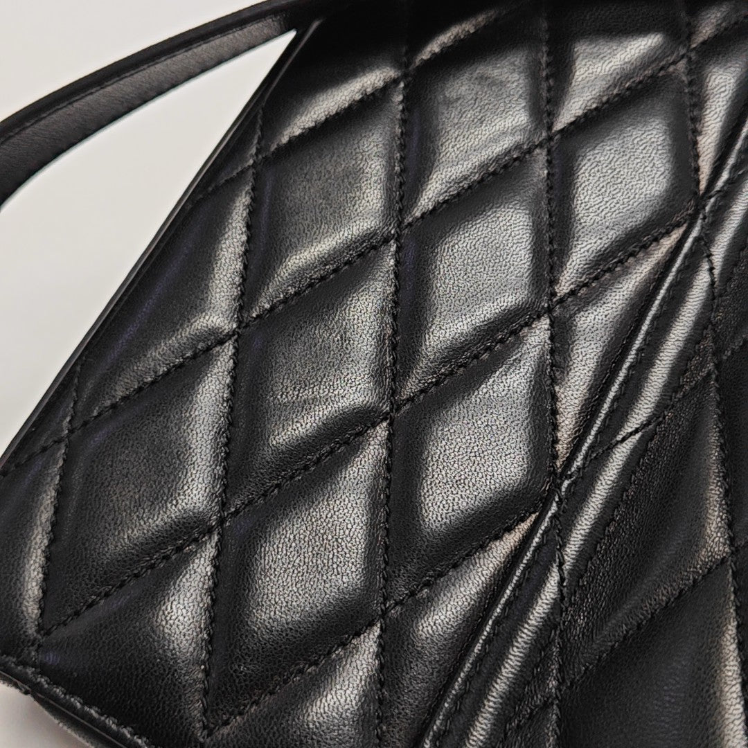 Quilted Lambskin Shoulder Bag Black