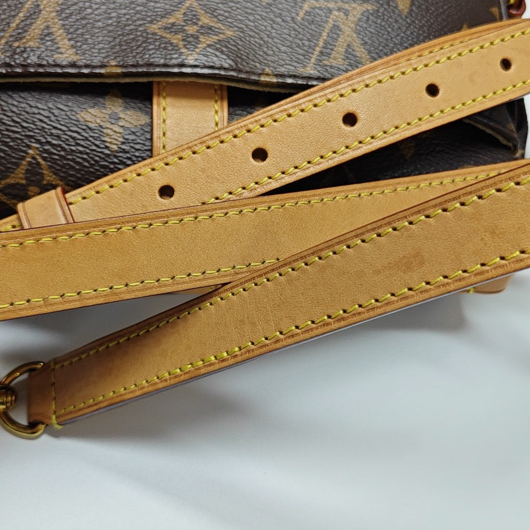 SAUMUR BB Monogram Coated Canvas Brown