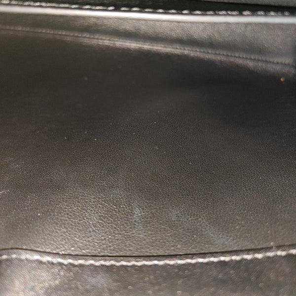 MANHATTAN Medium Calfskin Black
