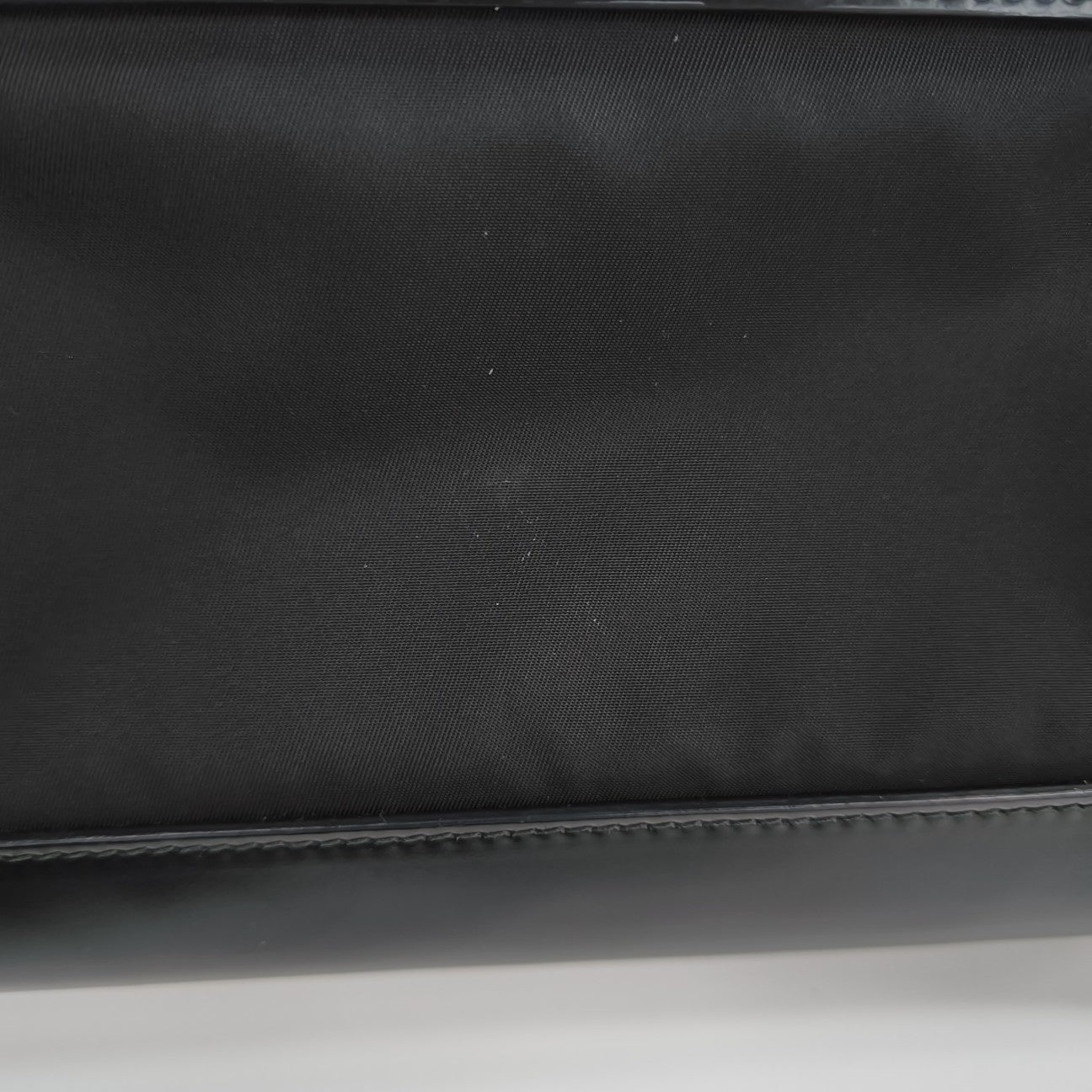 Nylon Calfskin Black