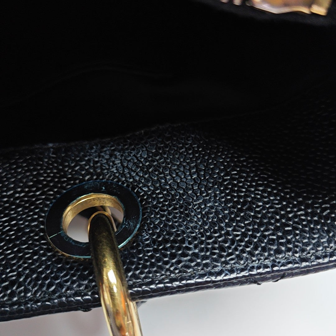 CHANEL GST Large Quilted Grained Calfskin Black
