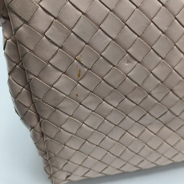Authenticated pre-owned  Roma Calfskin Pink - Shoulder Bag at Looply
