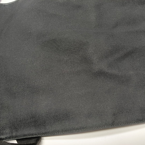 VIKTOR Calfskin Black