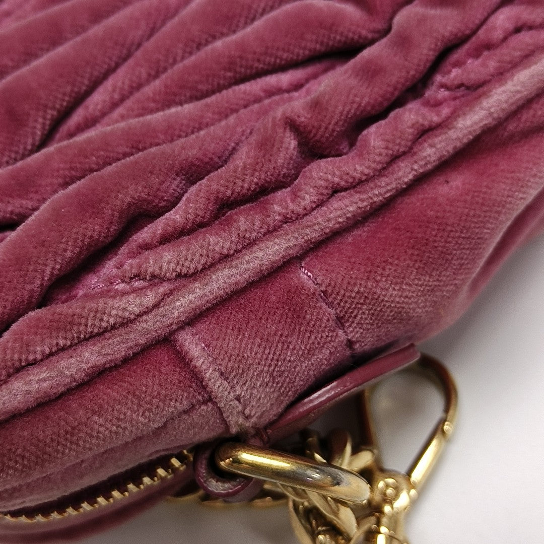 Matelassé Quilted Velvet Beige