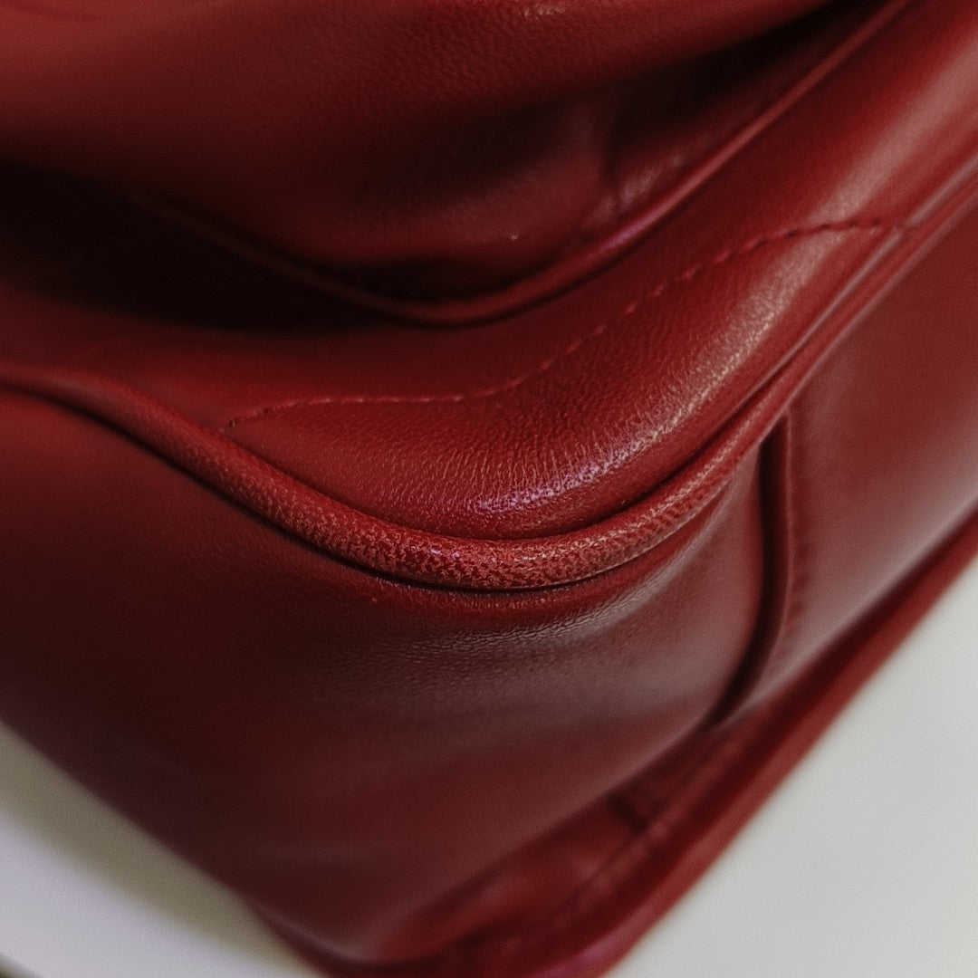 NIKI Medium Chevron Lambskin Red
