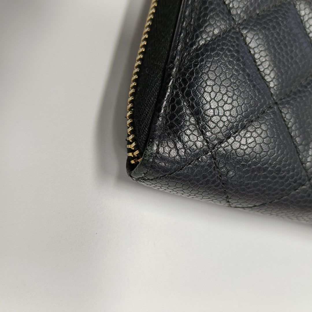 Quilted Grained Calfskin Wallet Black