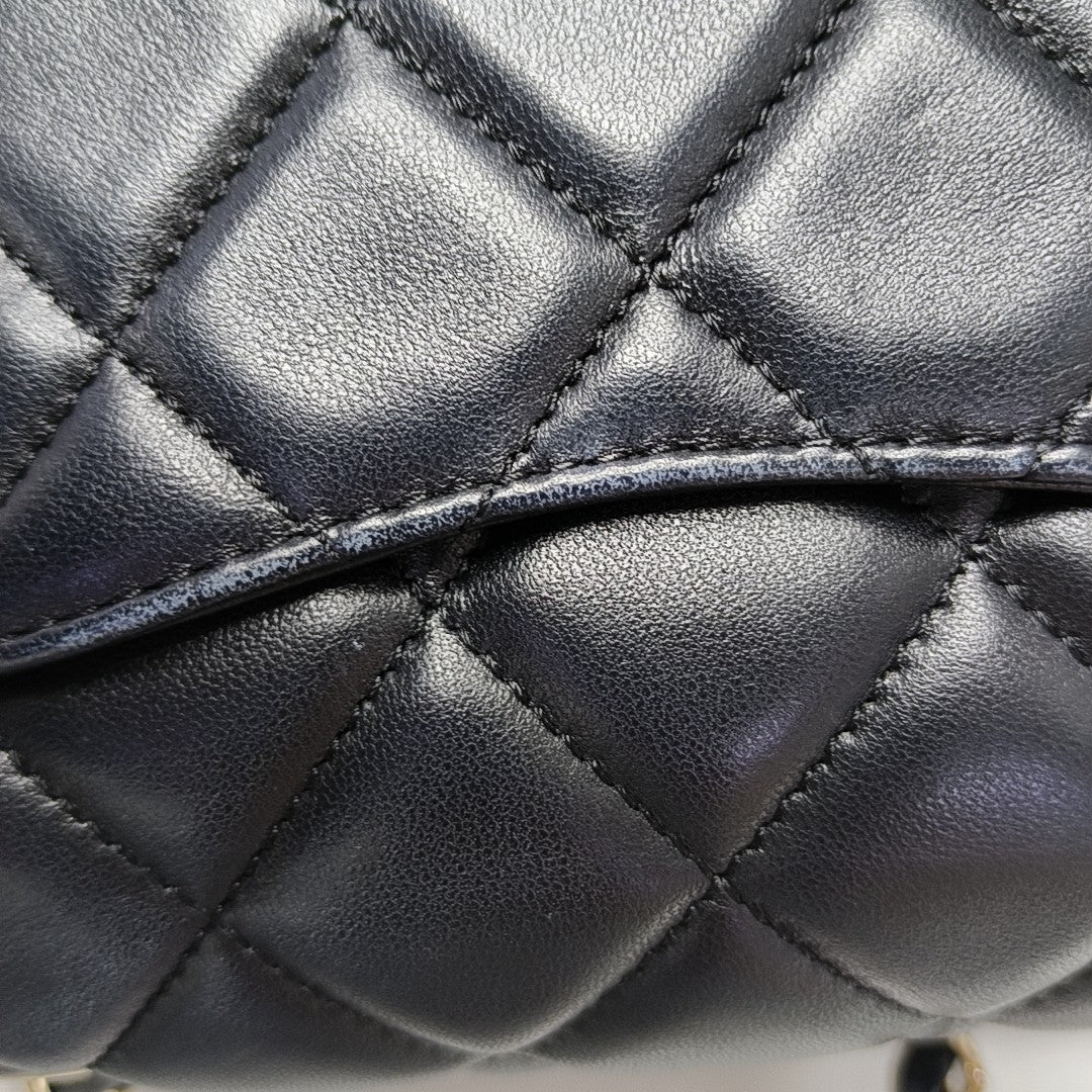 Quilted Lambskin Crossbody Bag Mini Black