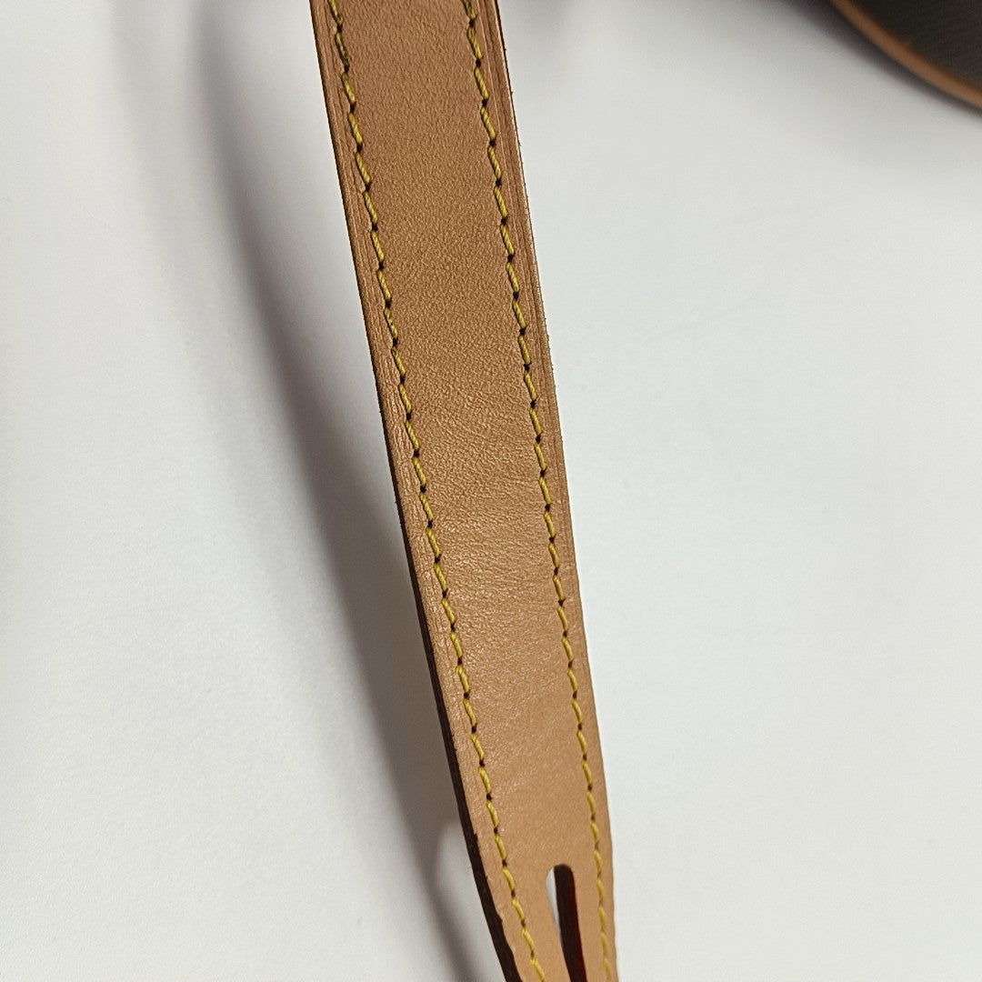 BOITE CHAPEAU PM Monogram Coated Canvas Brown