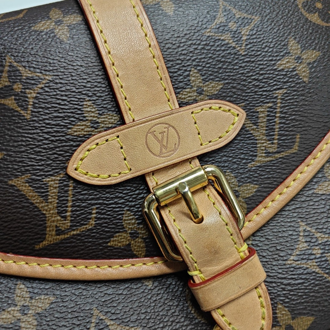 SAUMUR BB Monogram Coated Canvas Brown