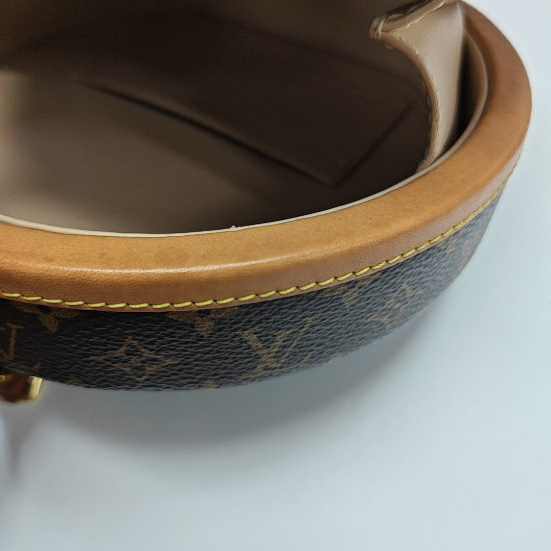 BOITE CHAPEAU PM Monogram Coated Canvas Brown