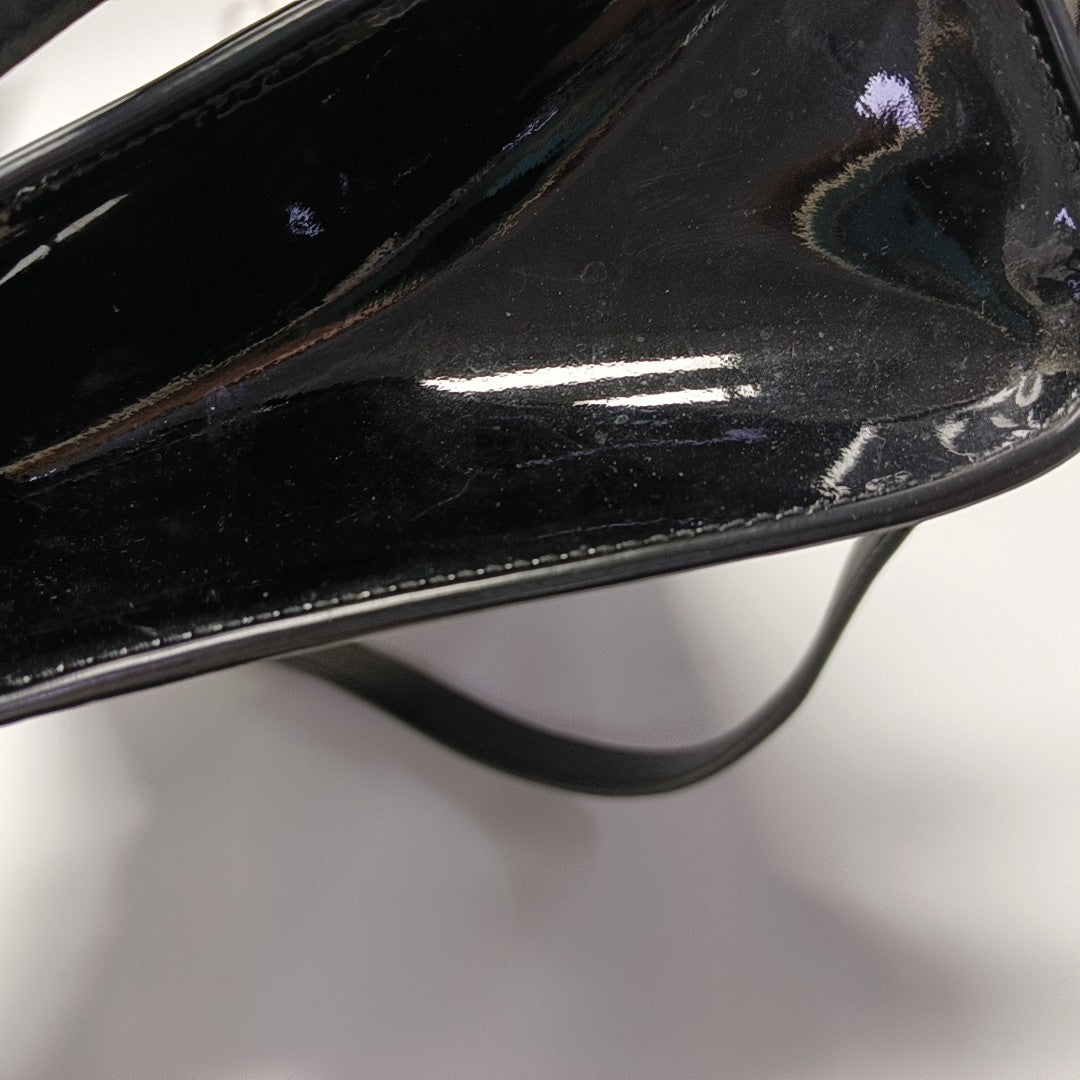 MANHATTAN Medium Patent Leather Black