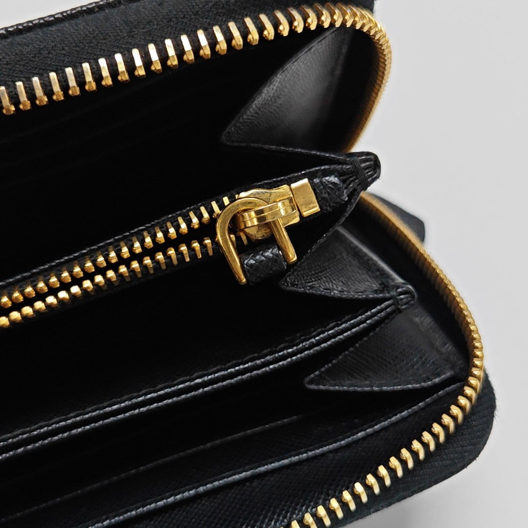 Zippy Wallet Saffiano Calfskin Black Wallet