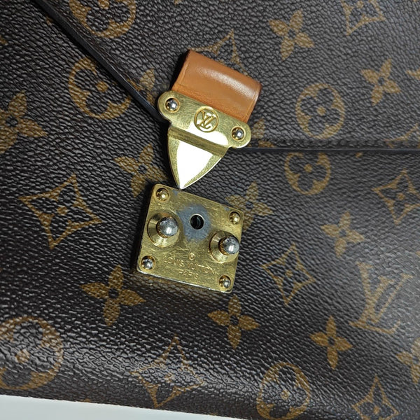 MÉTIS MM Monogram Coated Canvas Brown