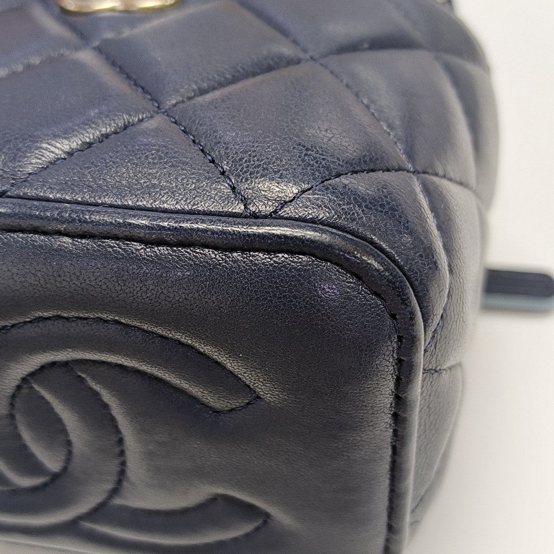VINTAGE COSMETIC BAGS Quilted Lambskin Blue