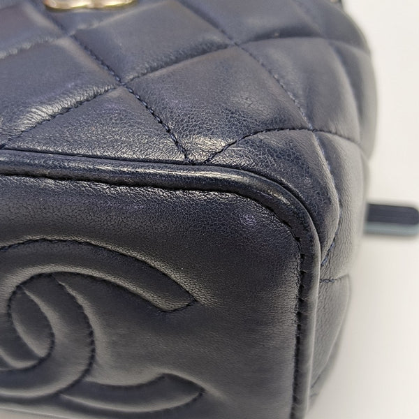 VINTAGE COSMETIC BAGS Quilted Lambskin Blue