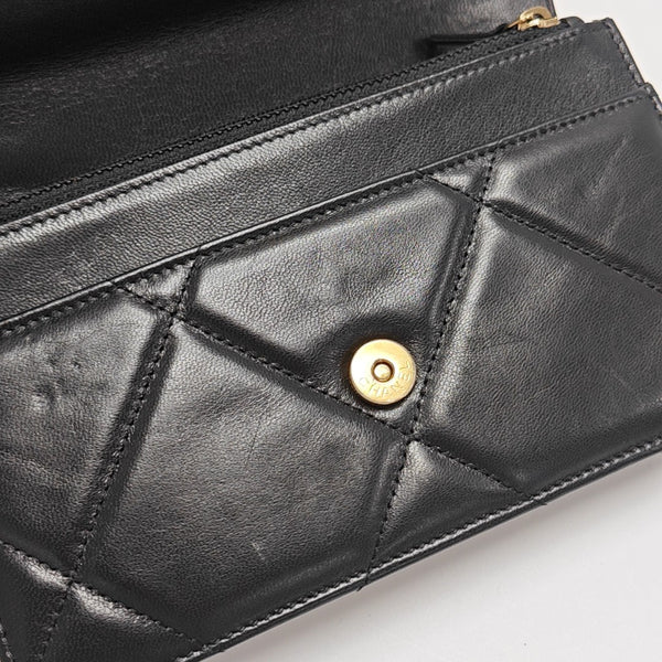 CHANEL 19 WOC Quilted Lambskin Black
