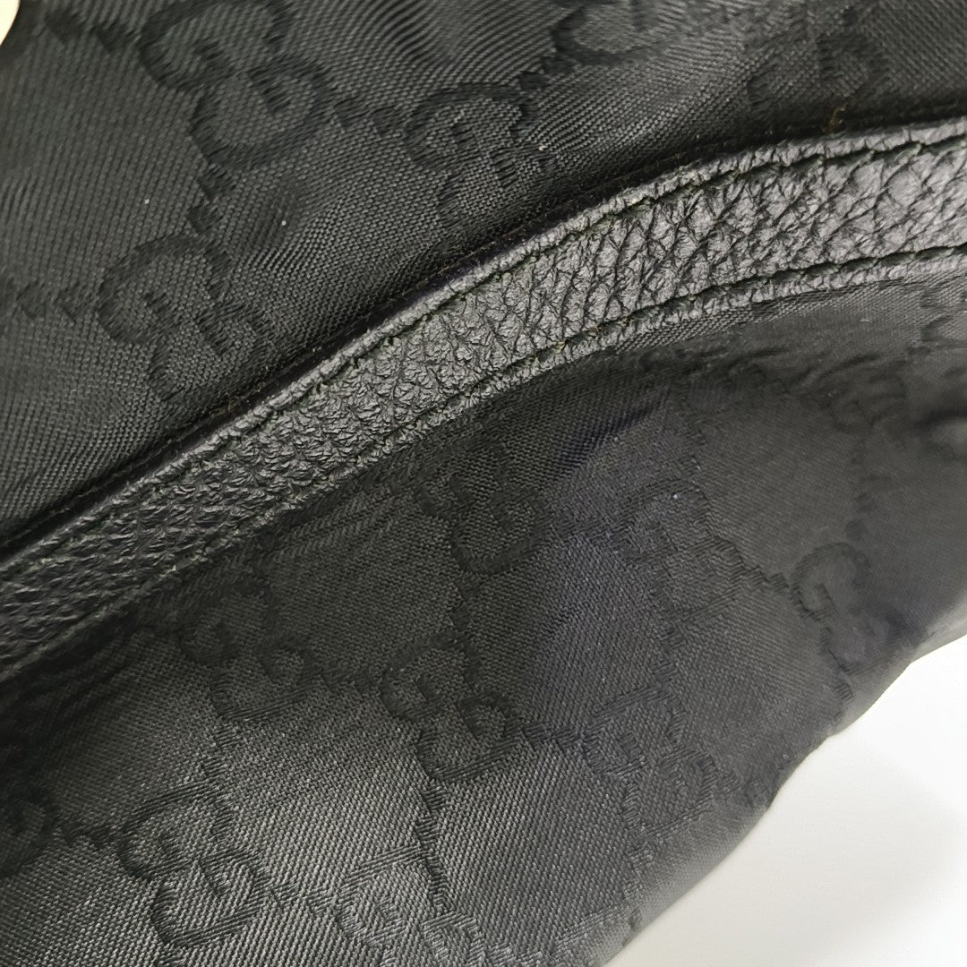 Monogram Canvas Black