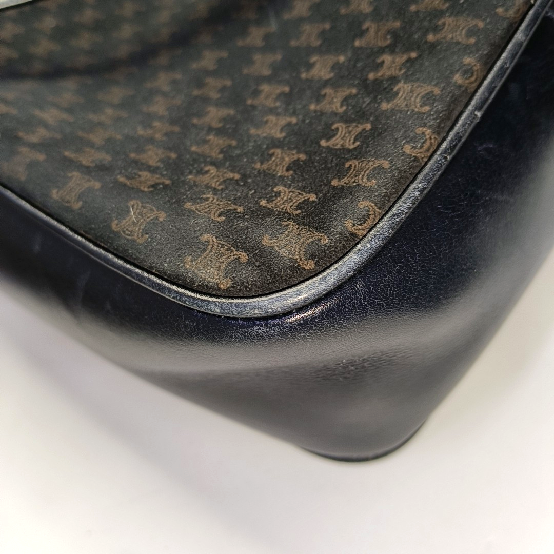 Suede Black