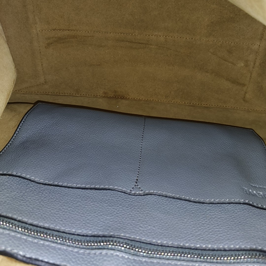 Buckle Calfskin Gray