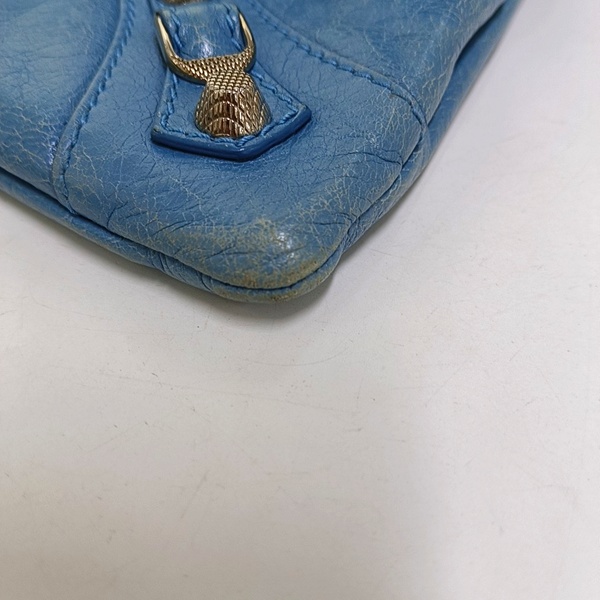 Authenticated pre-owned  Classic City Lambskin Blue - Clutch at Looply