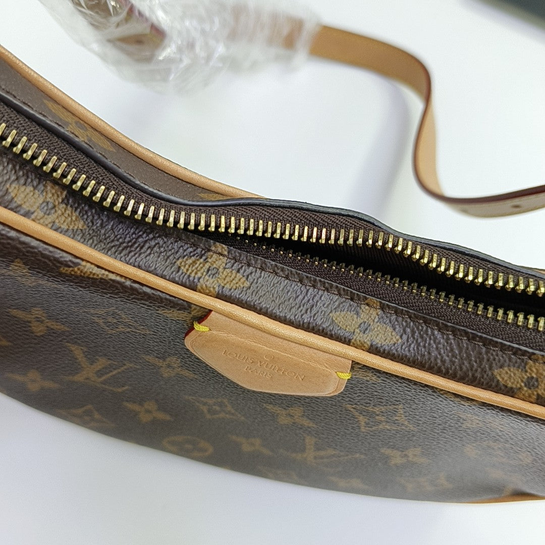 CROISSANT Monogram Coated Canvas Brown