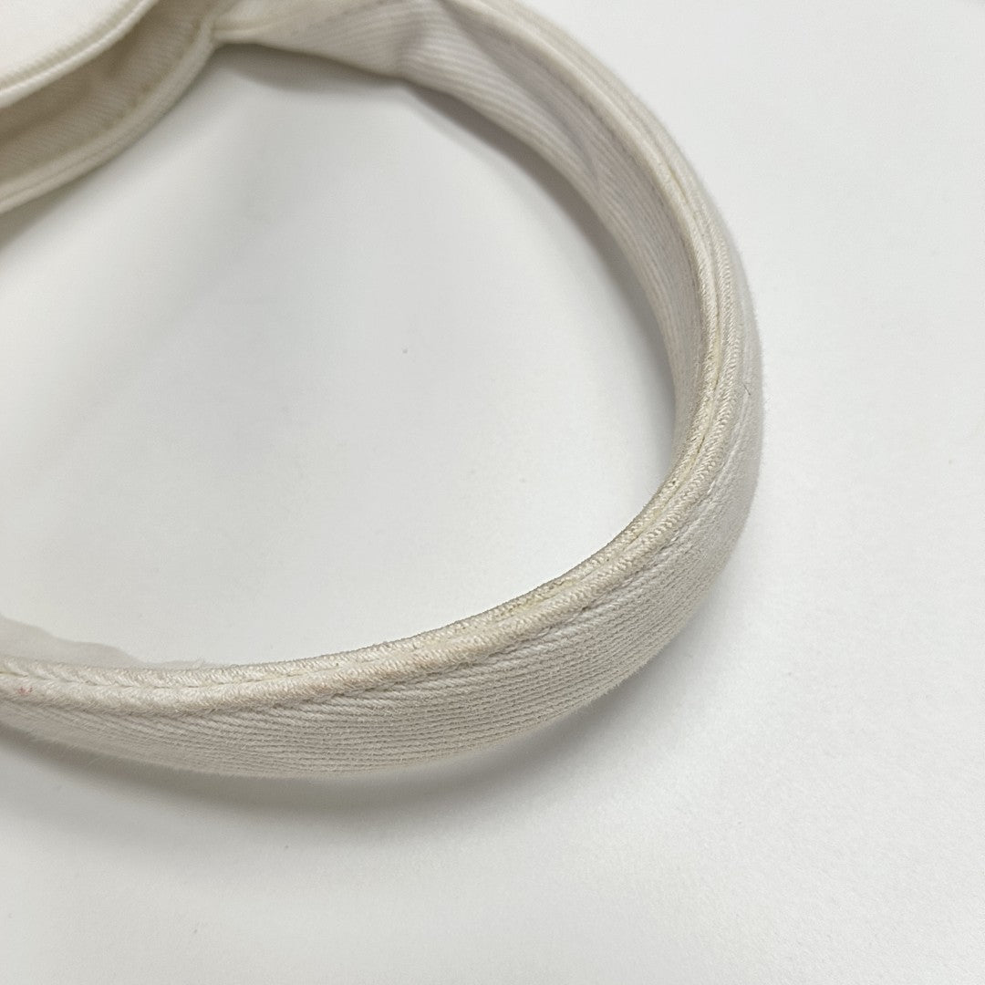 Canvas White