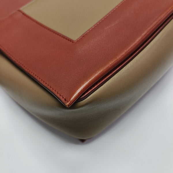 FRAME Medium Calfskin Brown