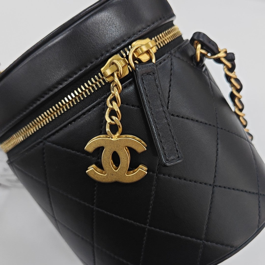 Quilted Calfskin Bucket Bag Black