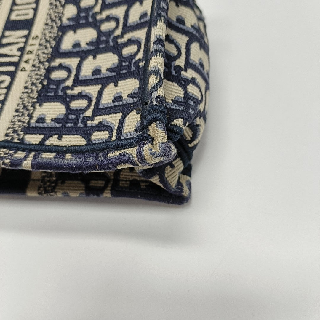 Book Tote Oblique Fabric Beige