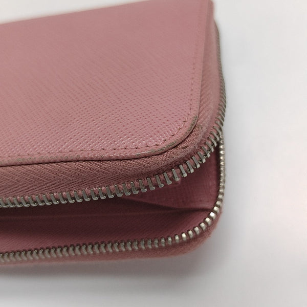Zippy Wallet Saffiano Calfskin Pink