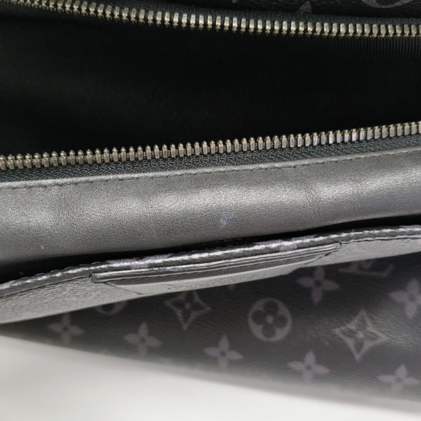 DISCOVERY Monogram Coated Canvas Gray