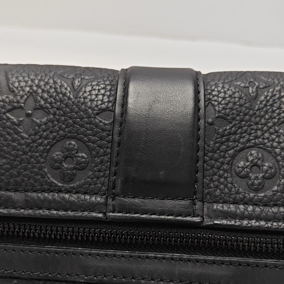 S-CAPE Monogram Calfskin Black