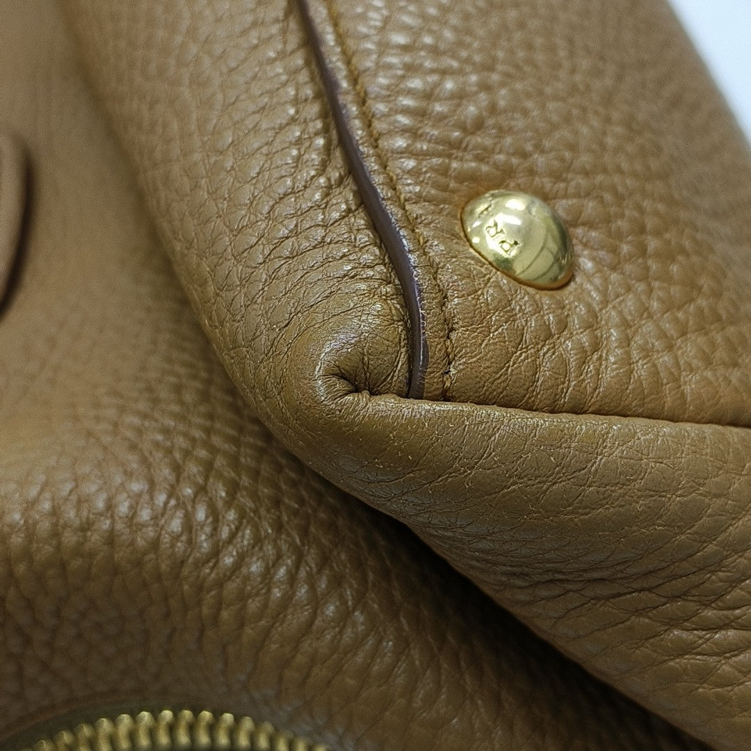 Calfskin Shoulder Bag Brown