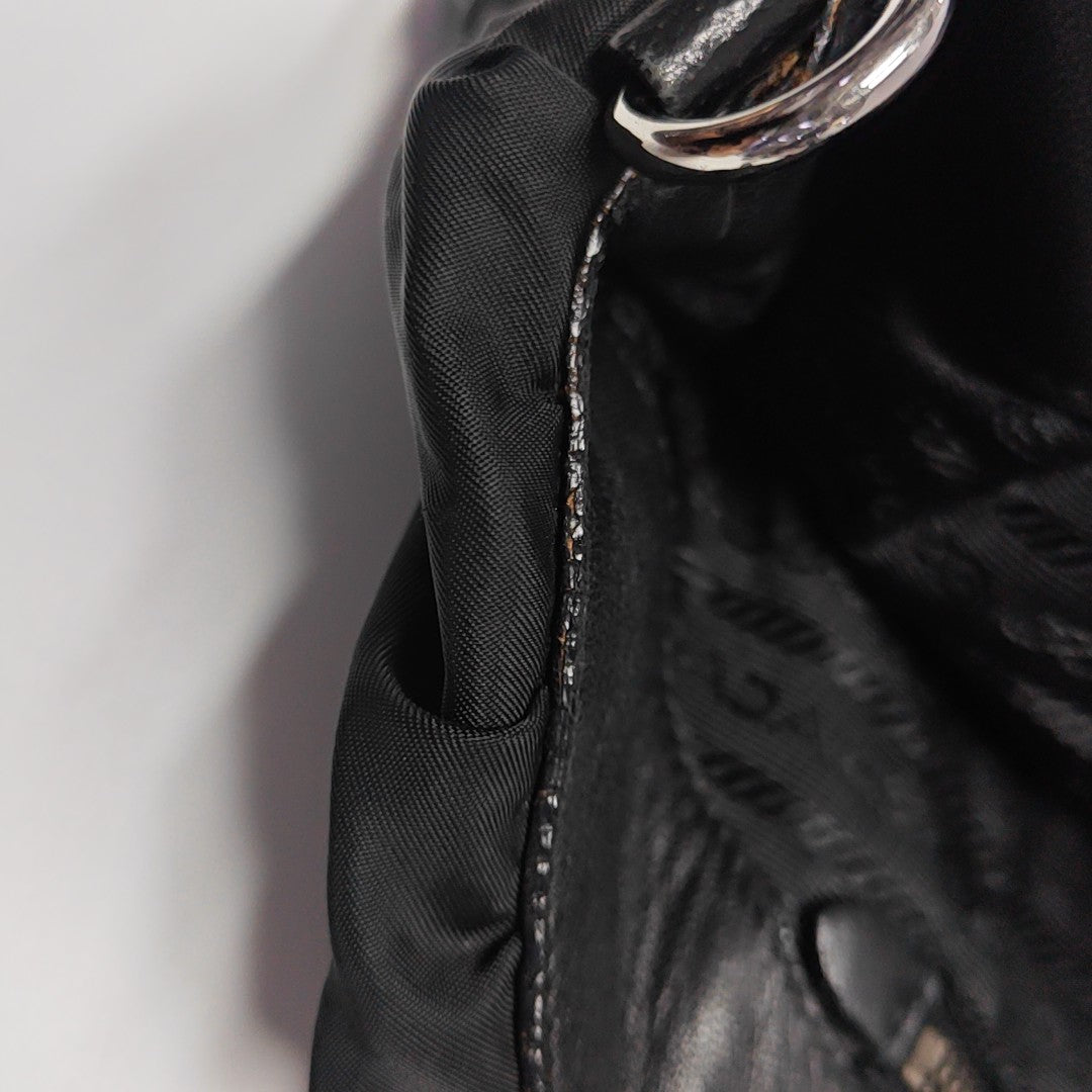 Gaufre Quilted Nylon Black