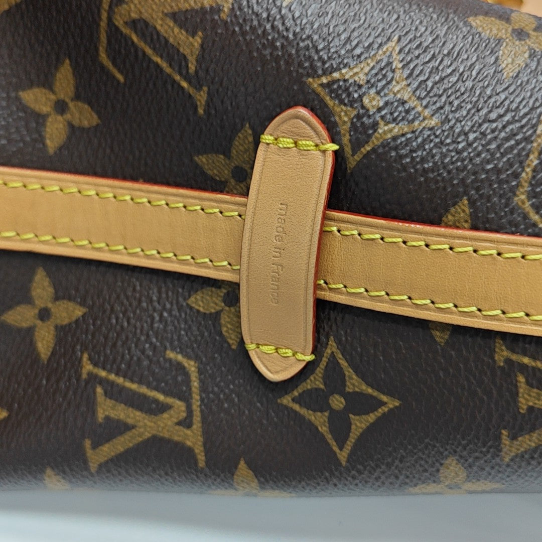 CARRYALL PM Monogram Coated Canvas Brown