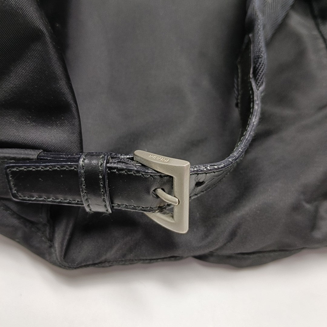 Vela Nylon Black