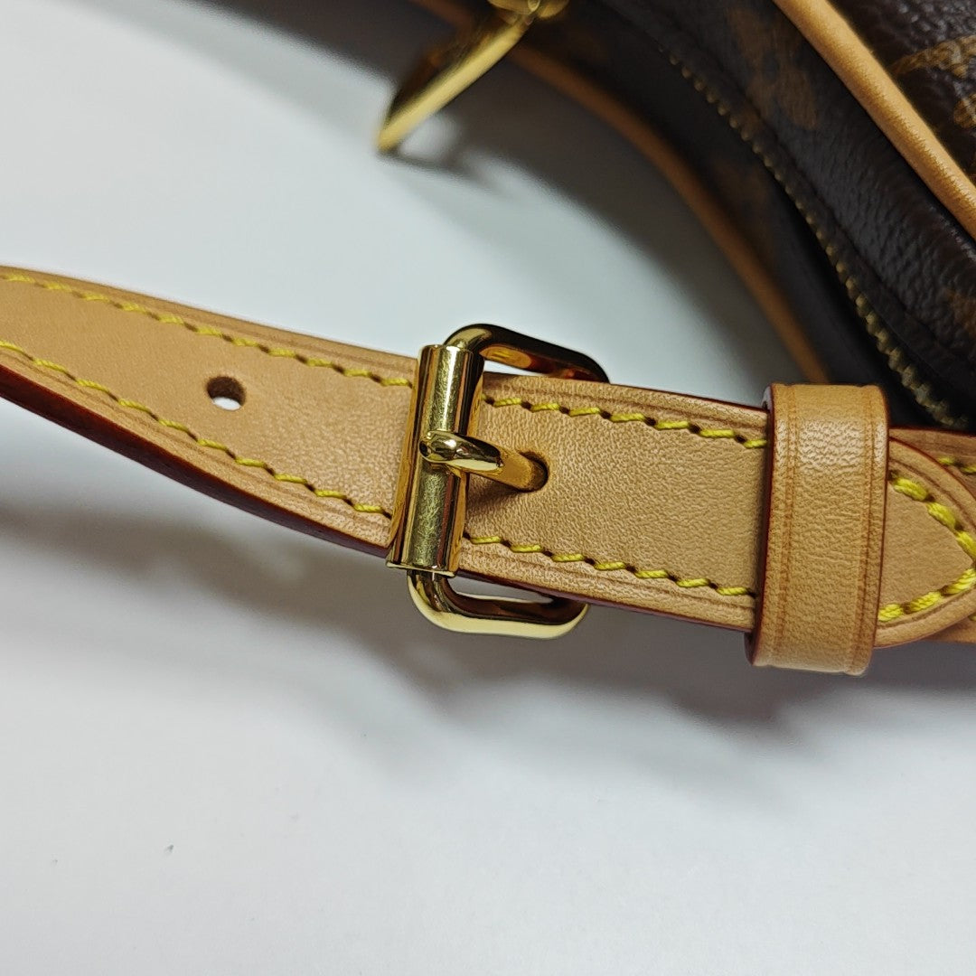 CROISSANT Monogram Coated Canvas Brown
