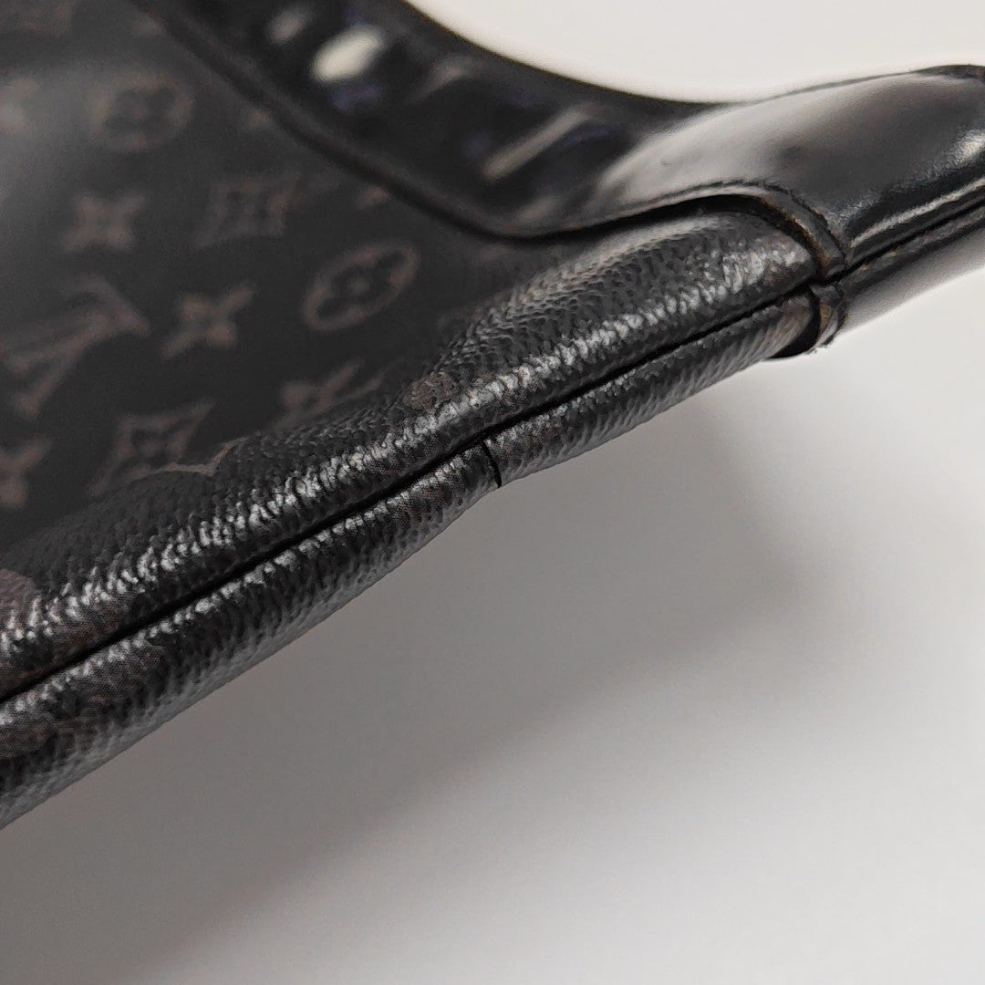 DISCOVERY Monogram Coated Canvas Black