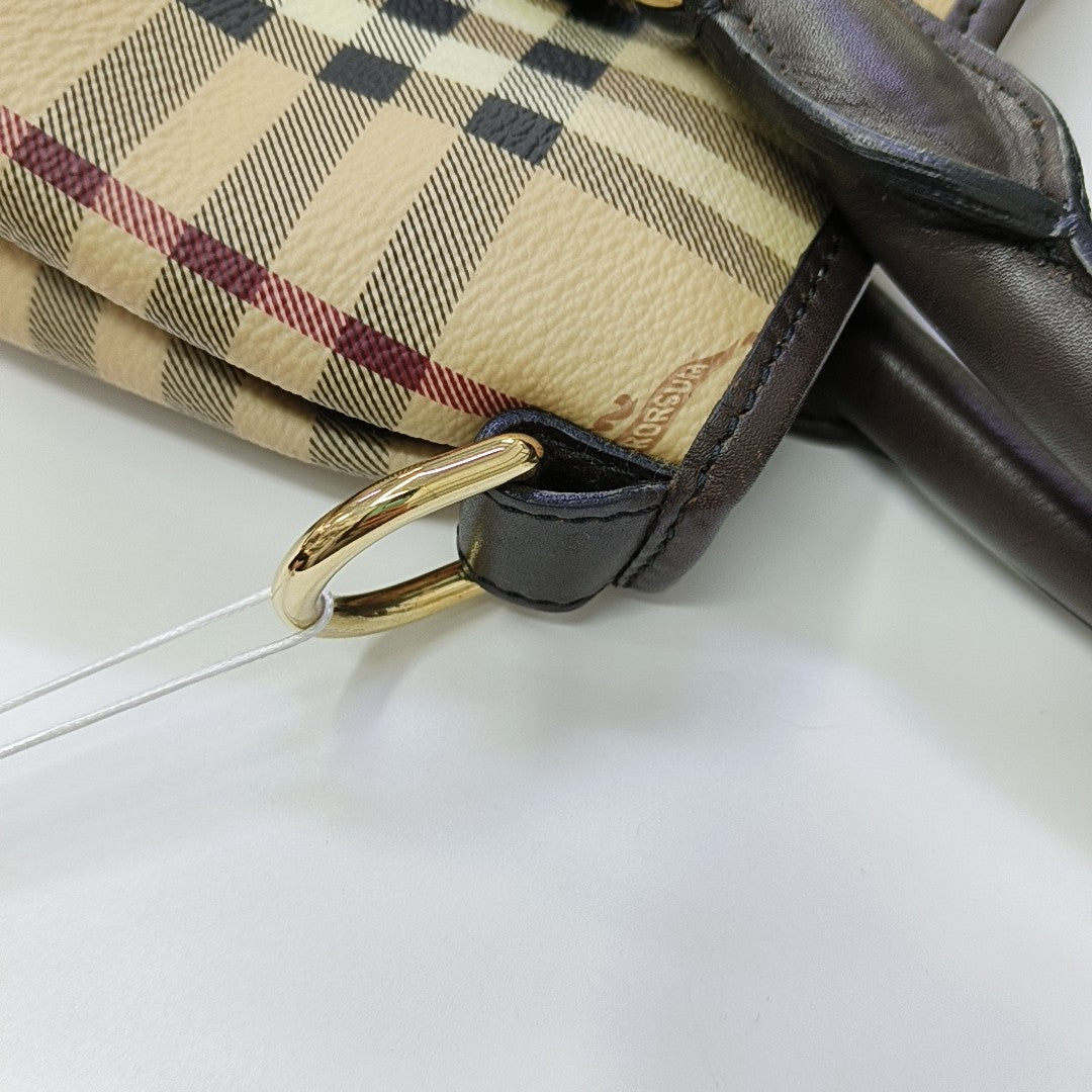 Northfield Coated Canvas Beige