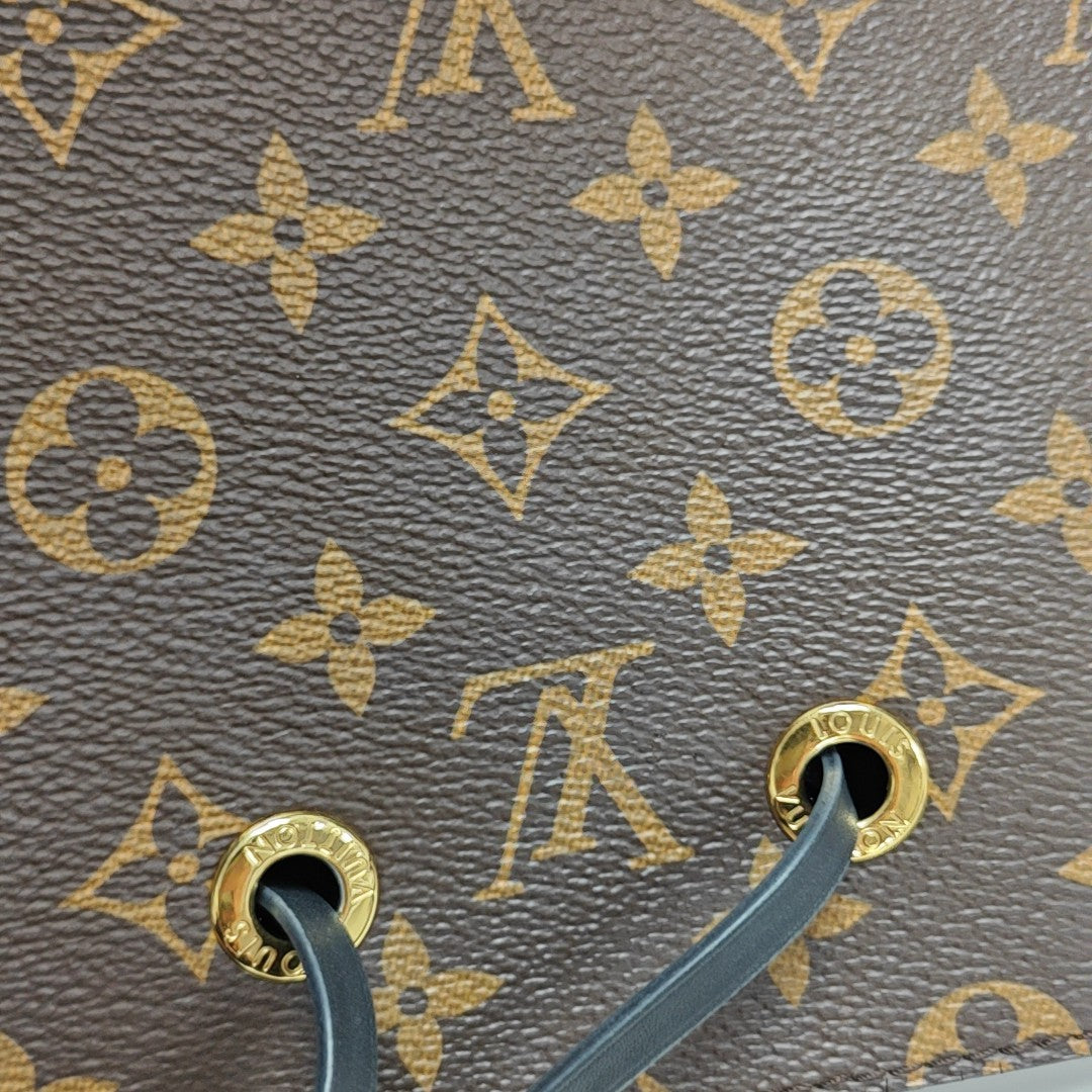 NÉONOÉ MM Monogram Coated Canvas Brown