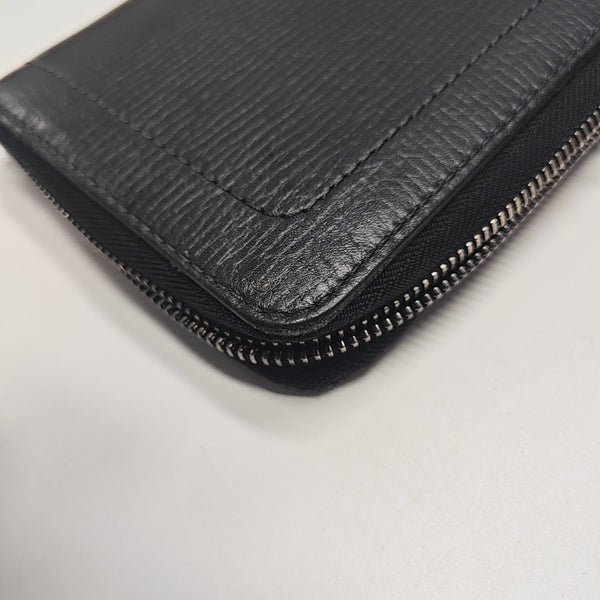 ZIPPY Calfskin Black Wallet