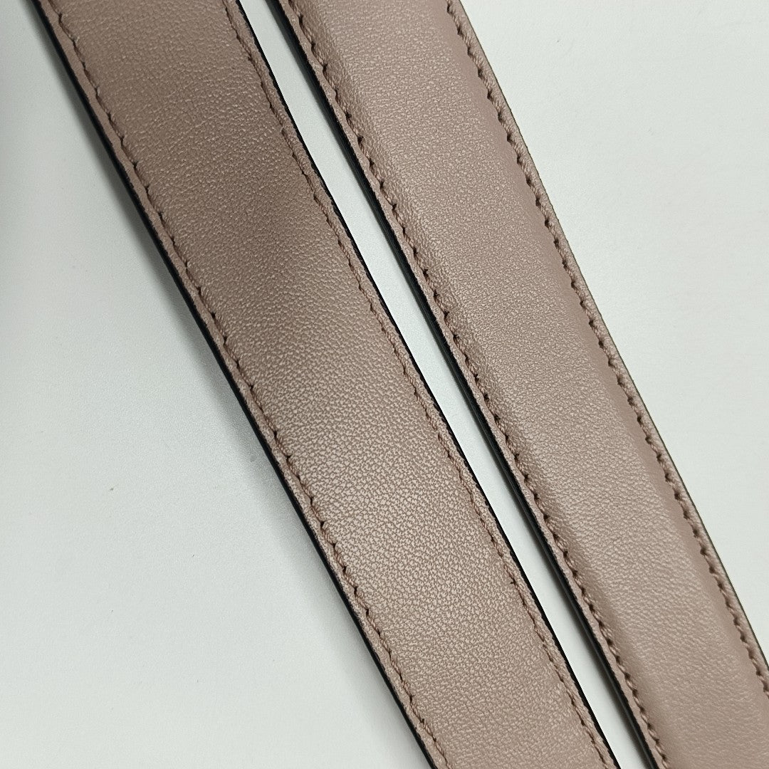 ISABELLA ROSSELINI Leather Beige