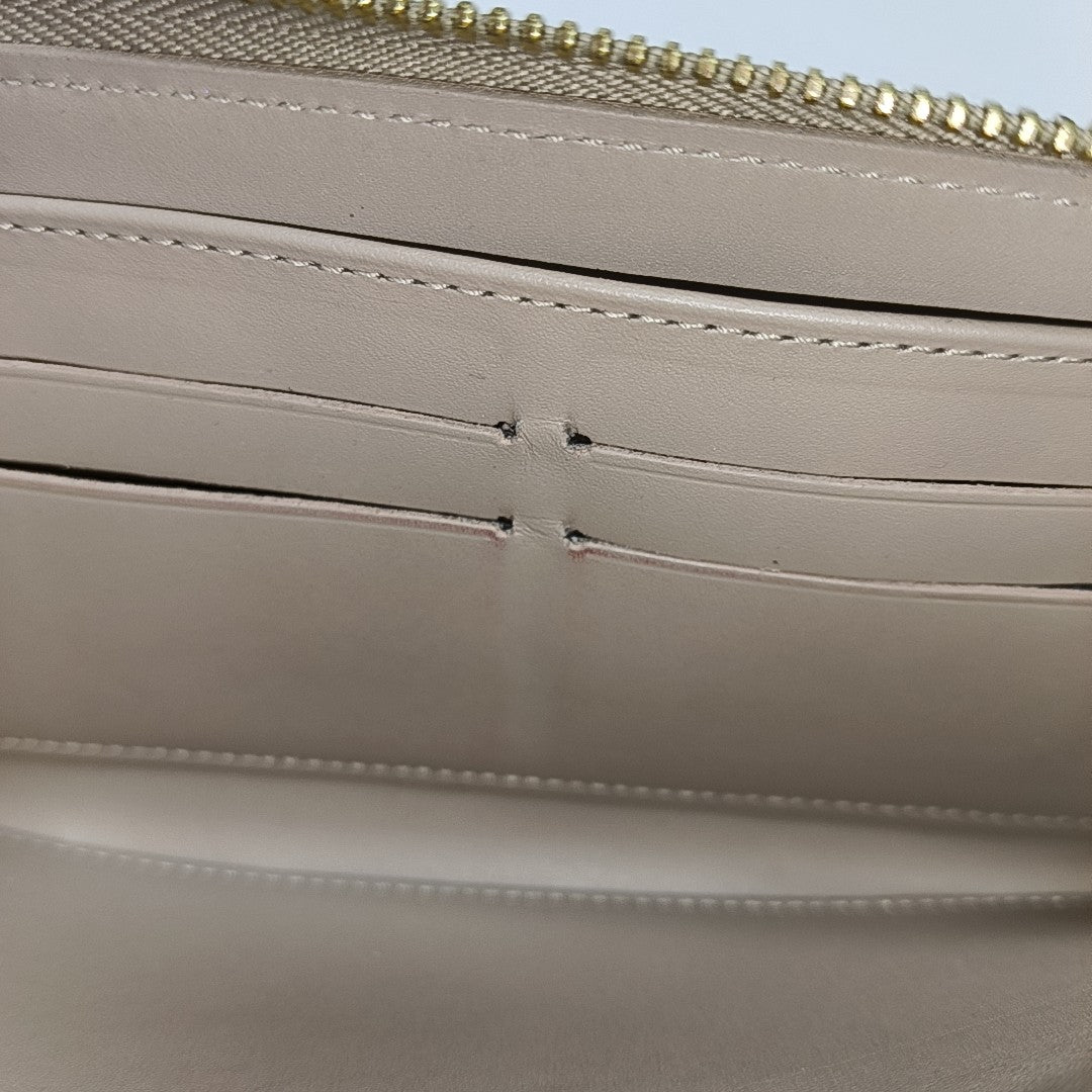 ZIPPY Monogram Patent Leather Gray Wallet