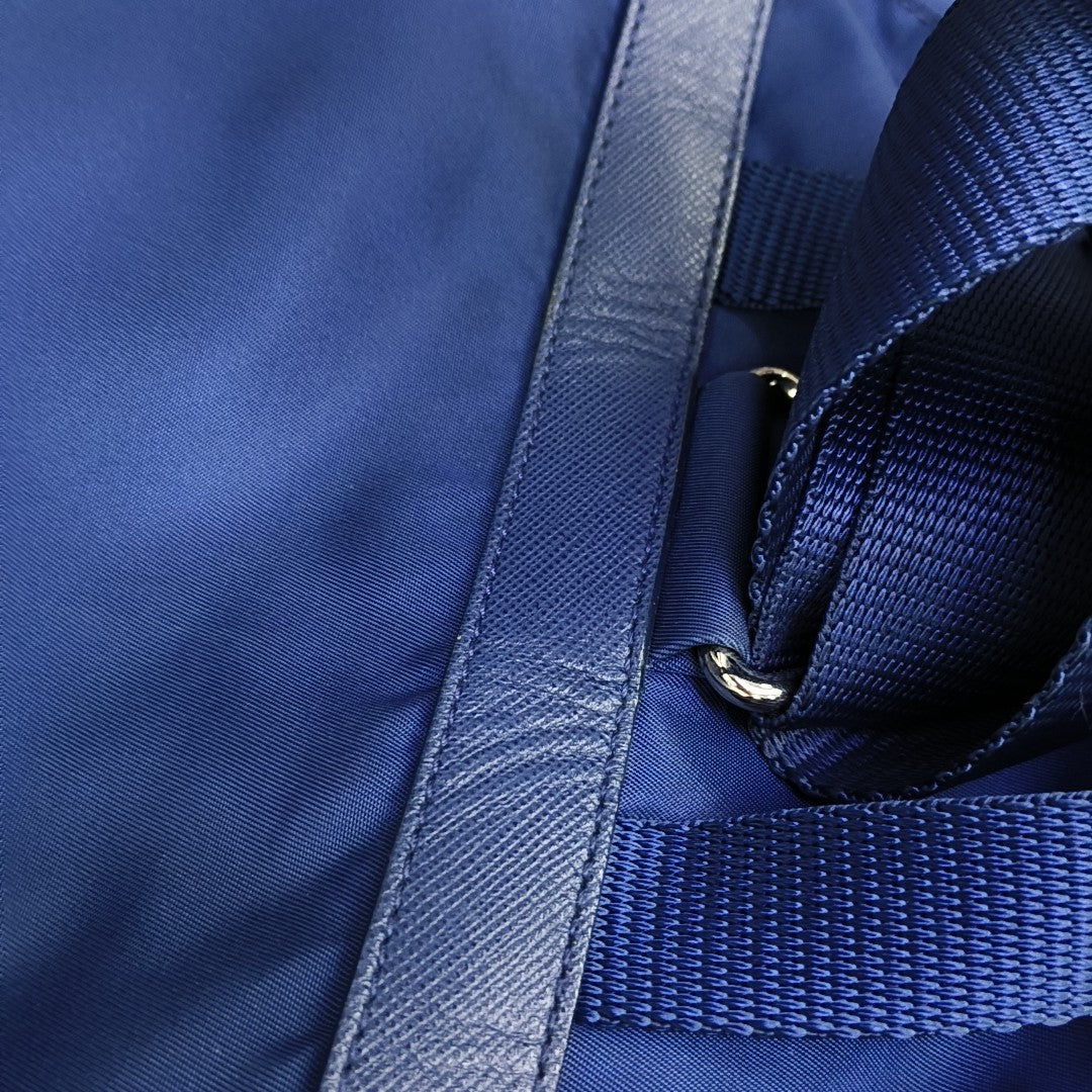 Re-Nylon Medium Nylon Blue