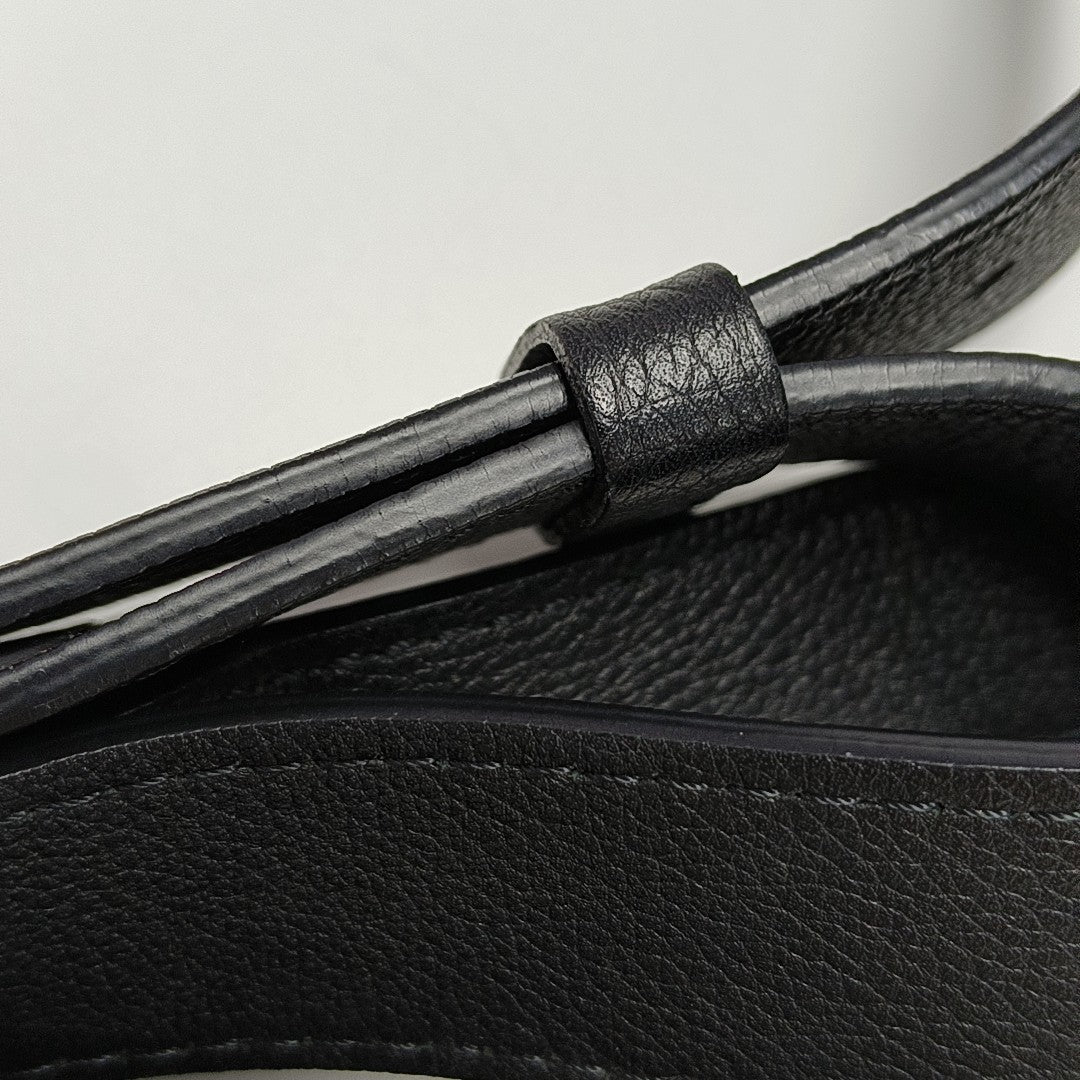 LOCK &amp; GO Calfskin Black